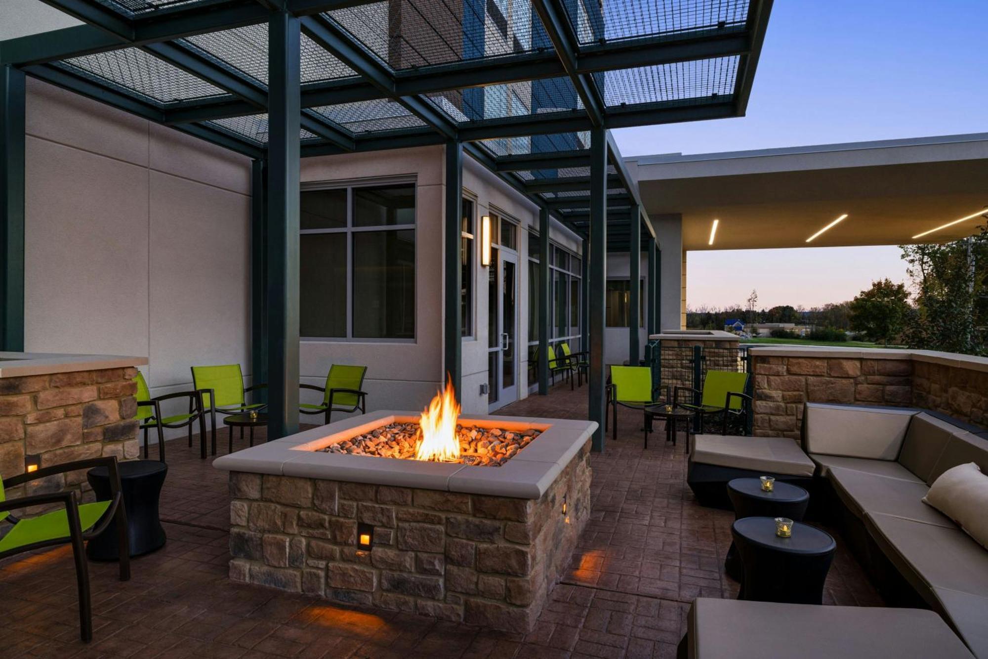 Springhill By Marriott Pa Hotel Easton